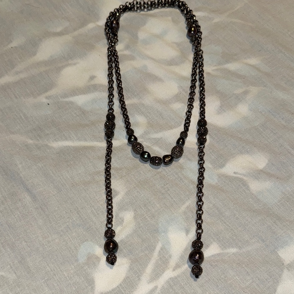 Lariat necklace